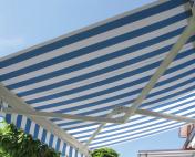 Toldos de Braços Retráteis Toldos de Braços Retráteis